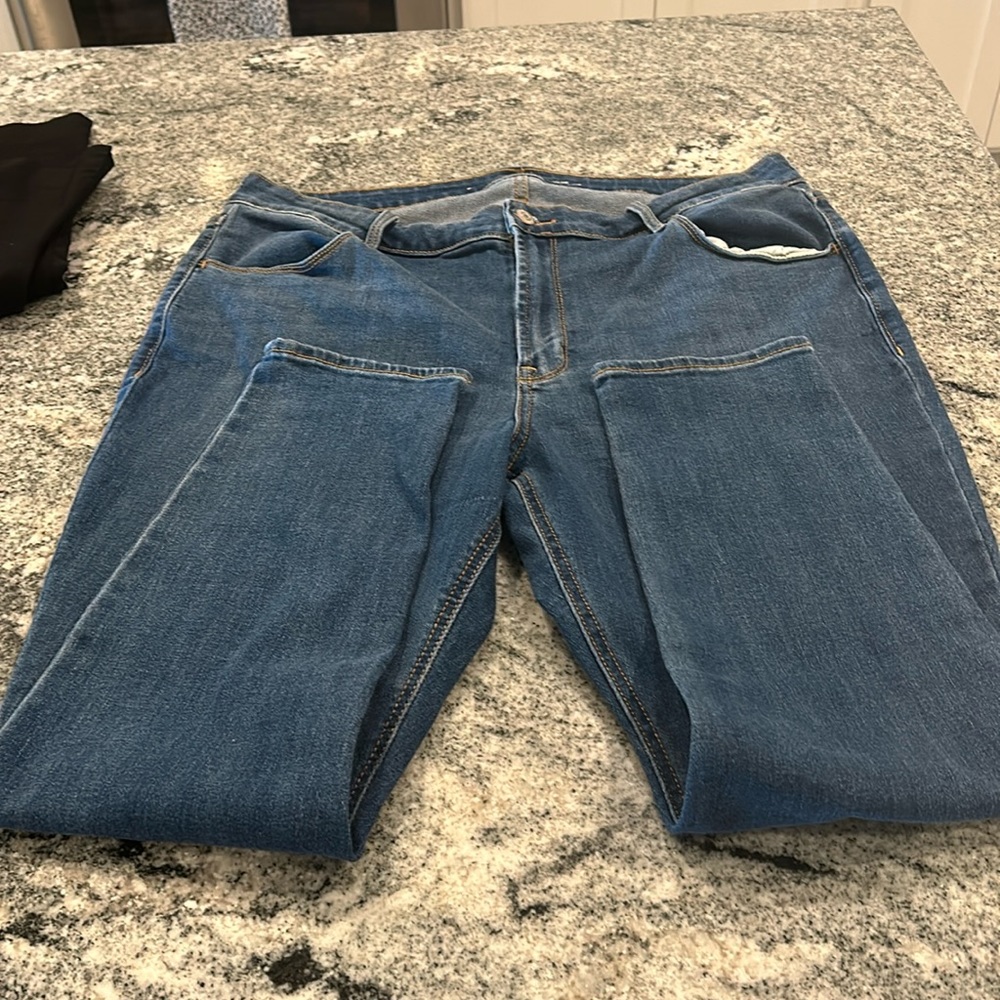 Old Navy Super Skinny Sz 16